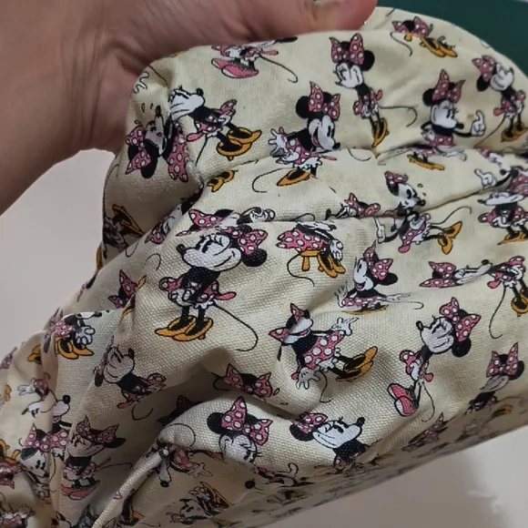 Vans Women's Beige Backpack with Cartoon Design In GUC . - Picture 4 of 7